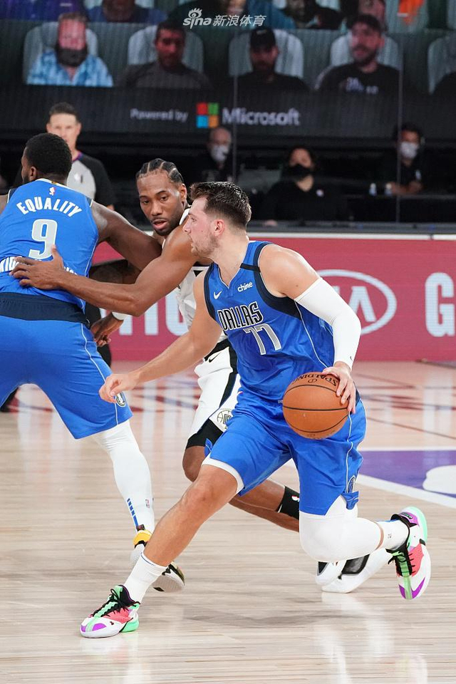 过一系列激 过一系列激