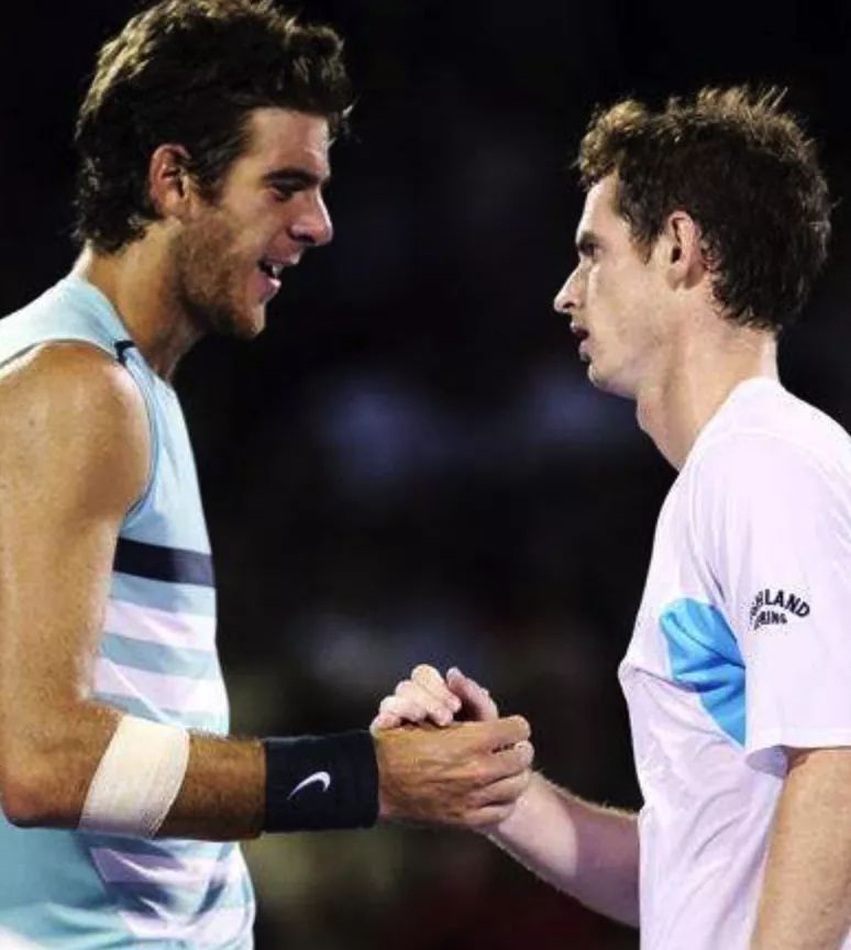 向前迈出了 向前迈出了