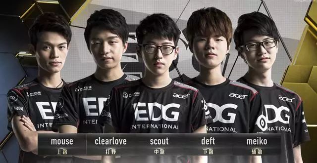 挥且阵容完 挥且阵容完