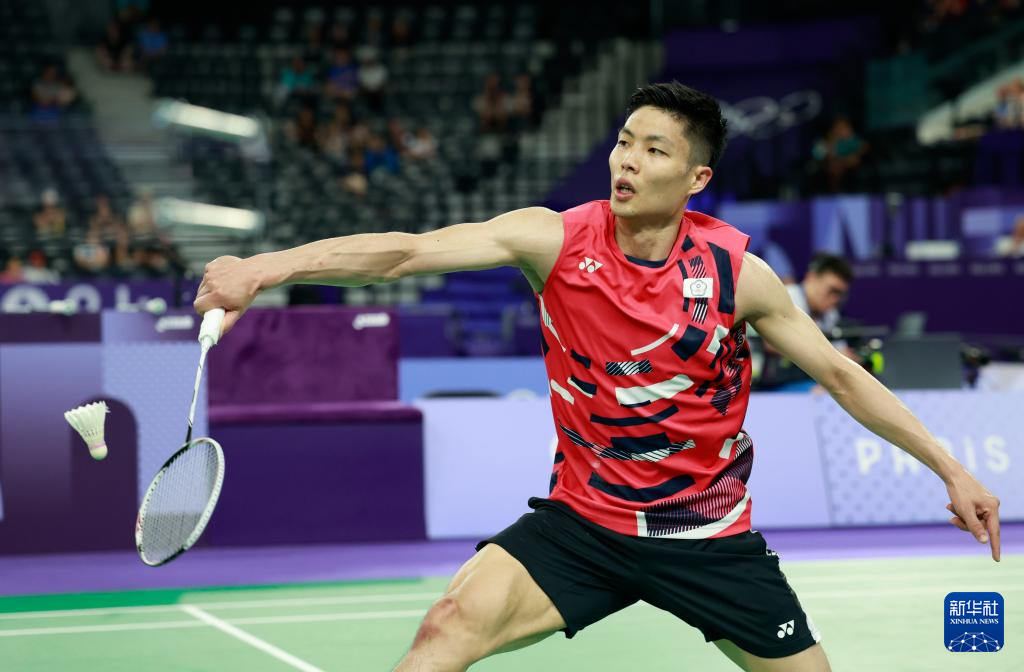 更将他的名 更将他的名